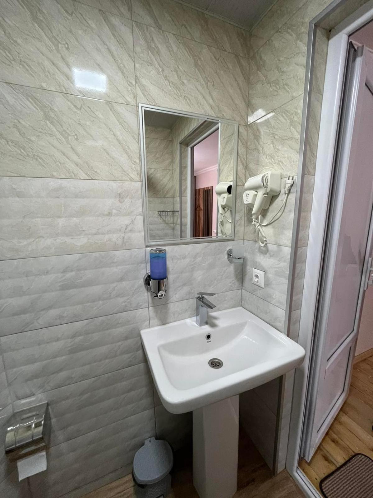 Hotel Polaris Kazbegi Zewnętrze zdjęcie