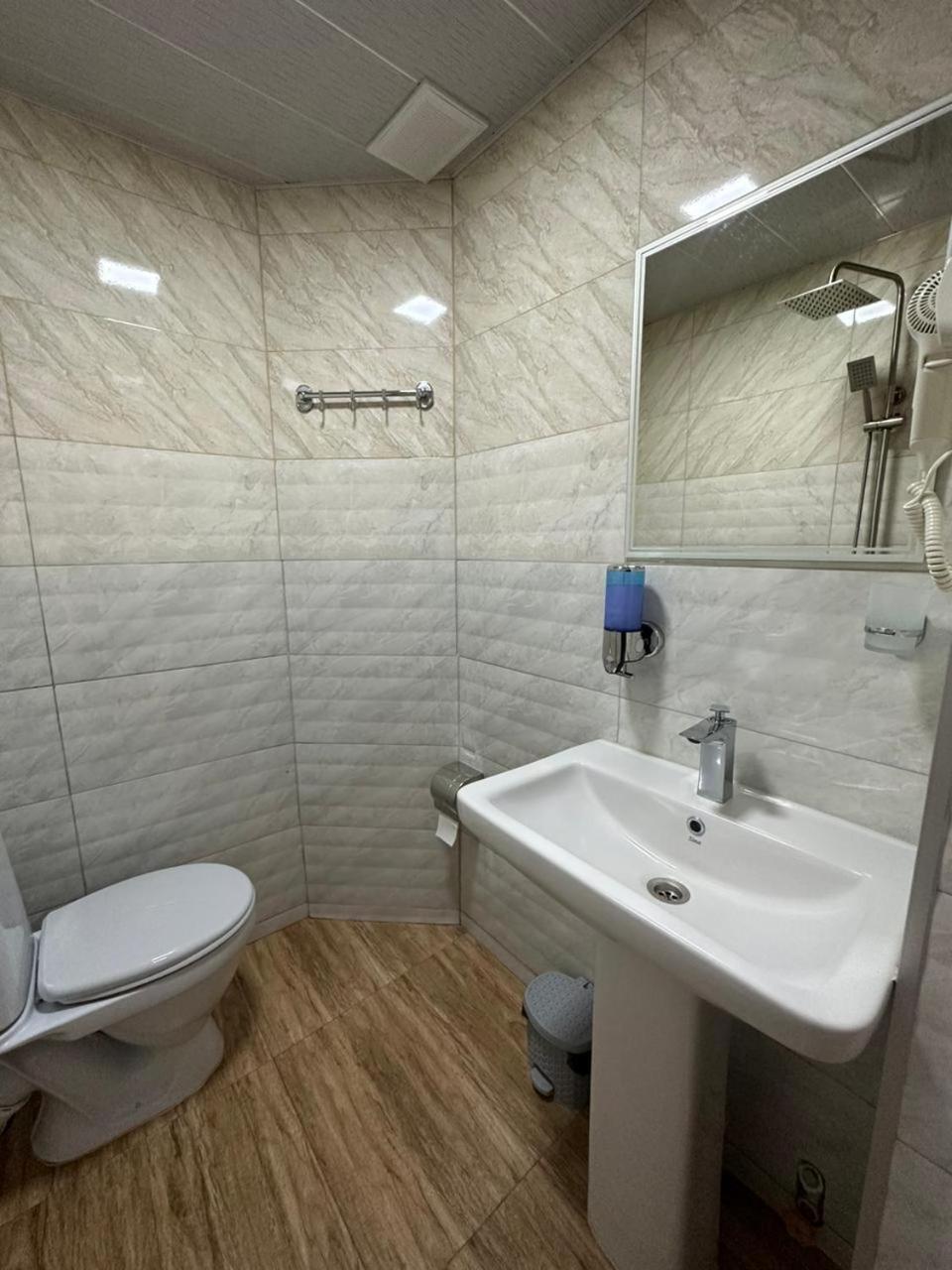 Hotel Polaris Kazbegi Zewnętrze zdjęcie