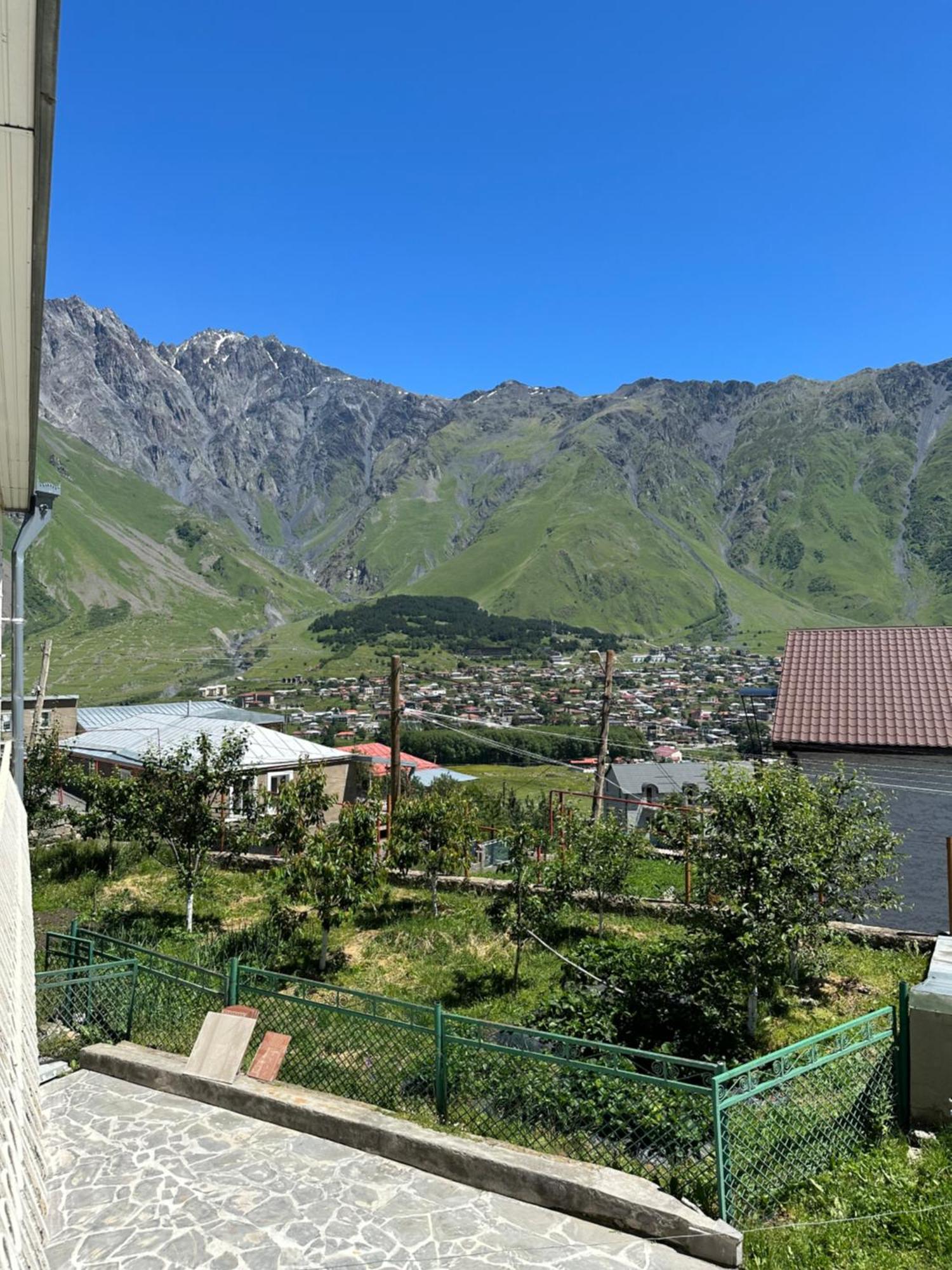 Hotel Polaris Kazbegi Zewnętrze zdjęcie