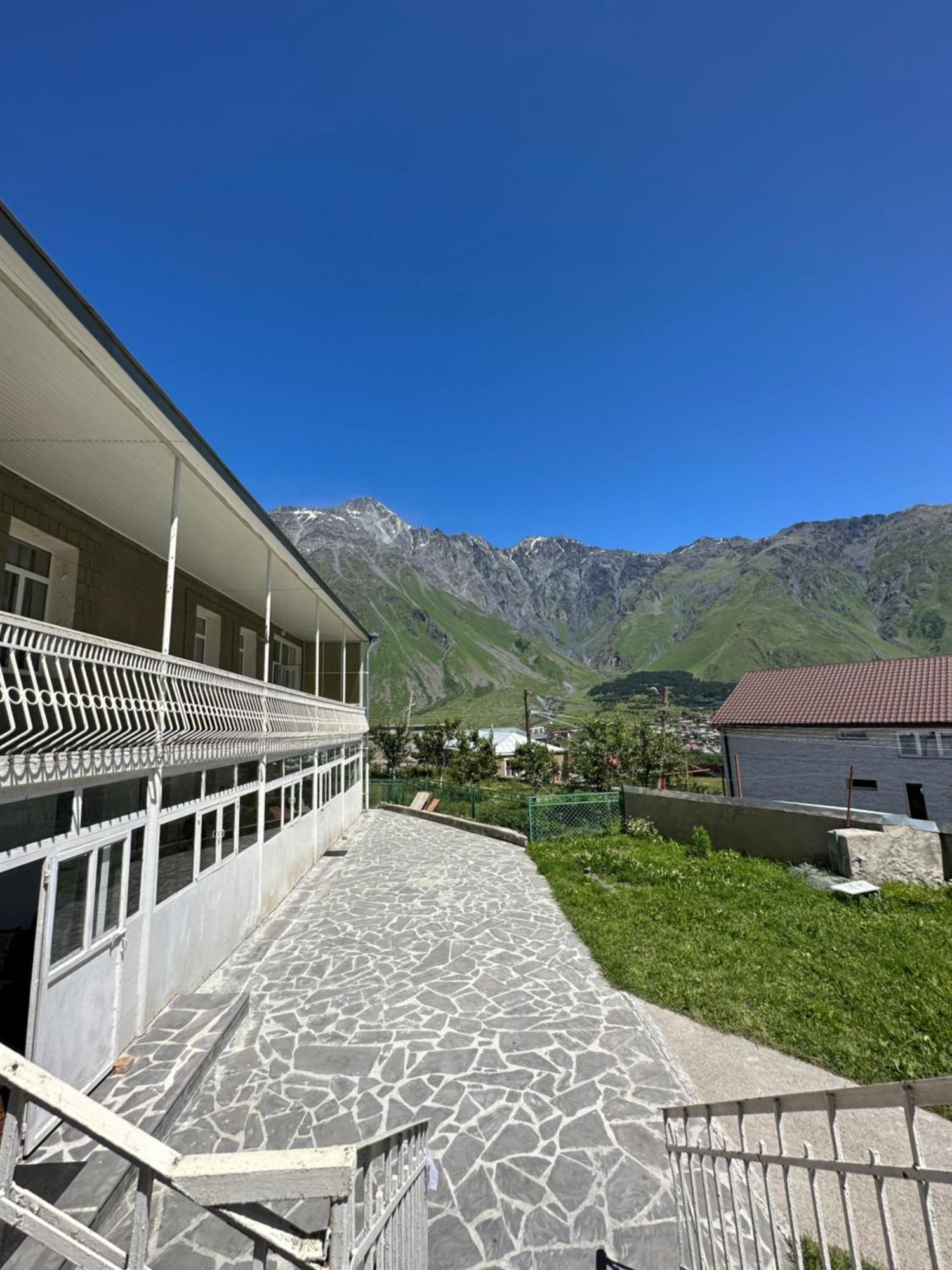 Hotel Polaris Kazbegi Zewnętrze zdjęcie