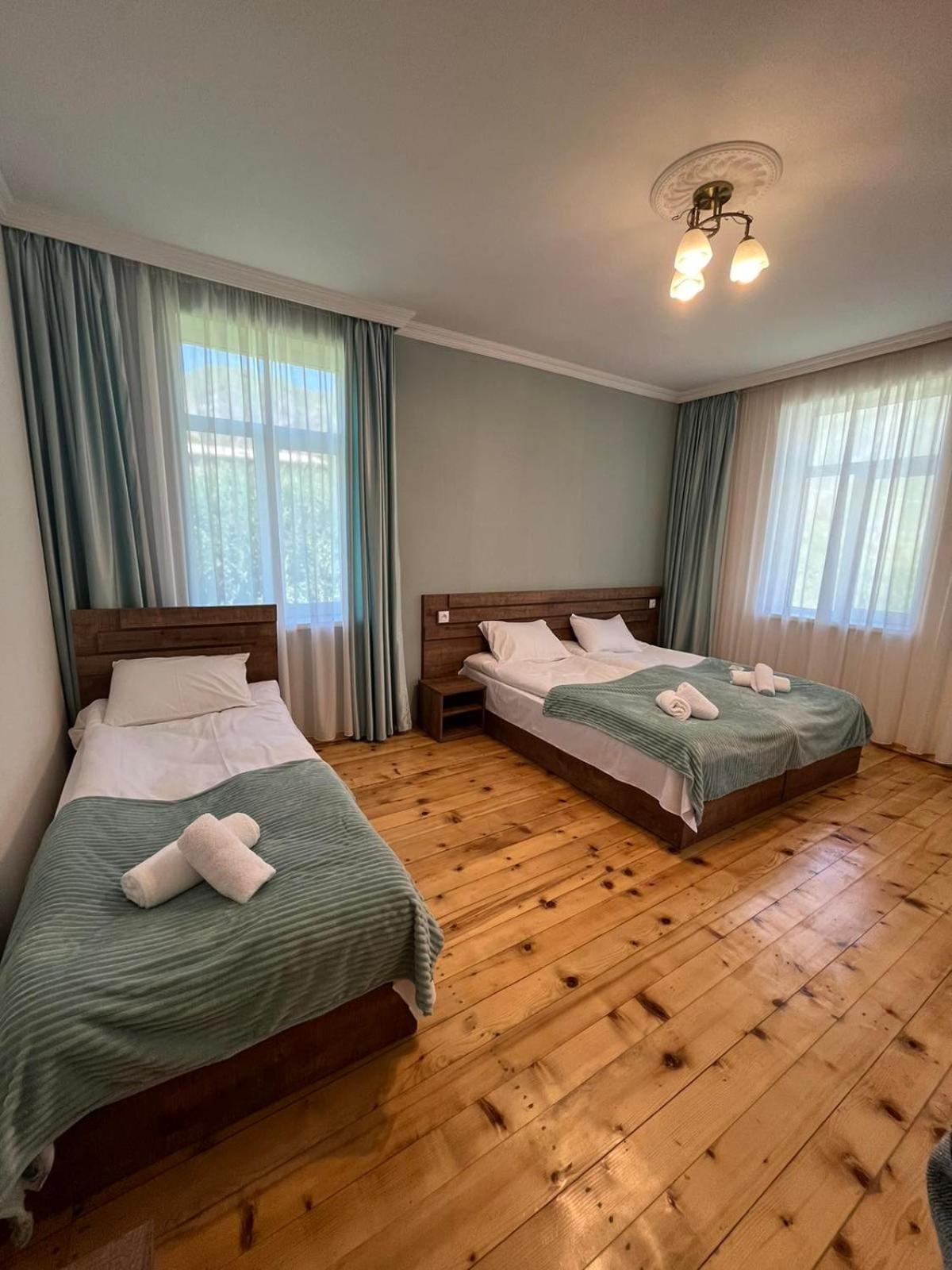 Hotel Polaris Kazbegi Zewnętrze zdjęcie